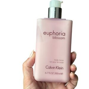 Calvin Klein Euphoria Blossom Body Lotion 6.7 oz